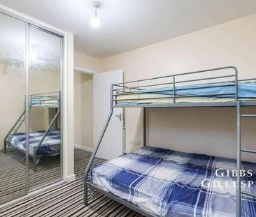 Signal Building, Station Approach, Hayes, UB3 - Photo 6