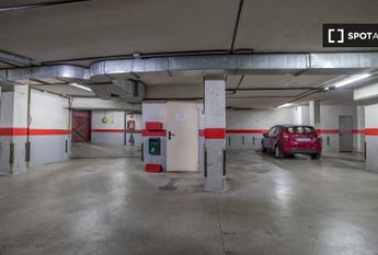 madrid, Community of Madrid 28033