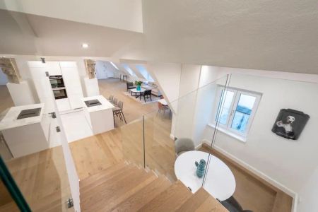 NEU - Exklusive Wohnung mit Terrasse mit Blick auf den Stephansdom - Photo 3