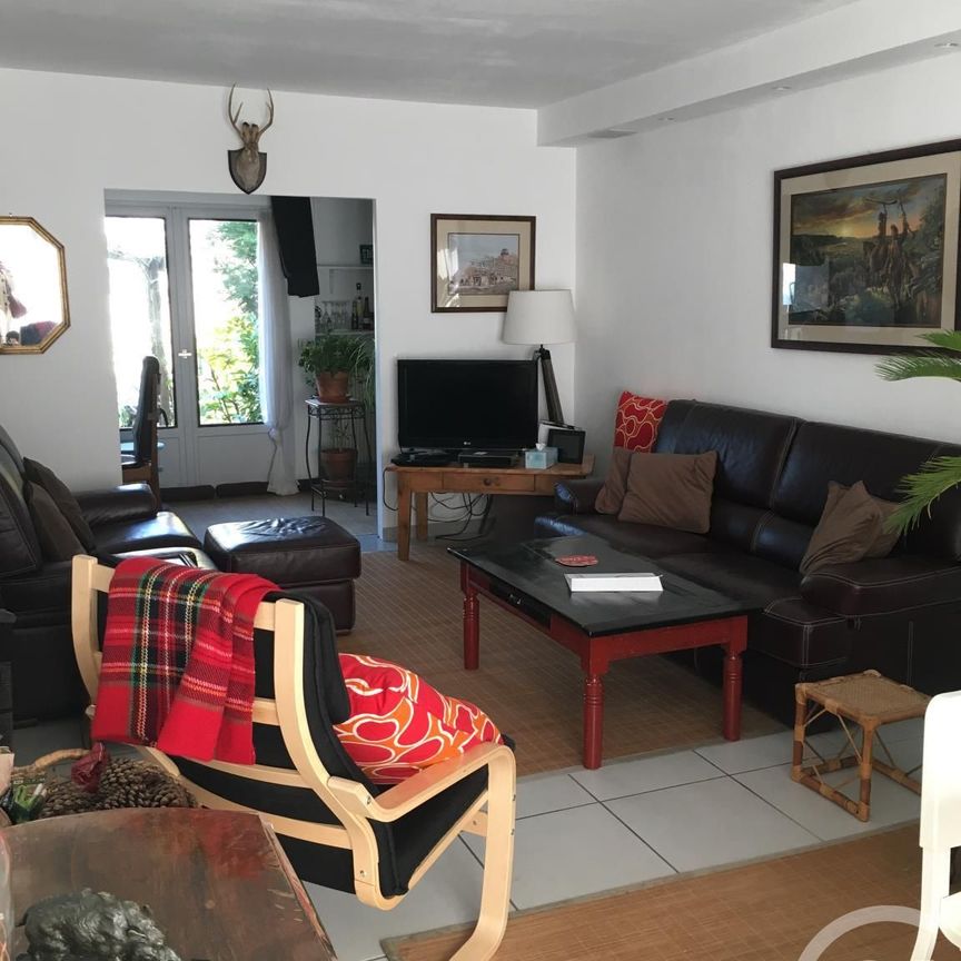 Location Maison 5 pièces 90m² AVON 77210 - Photo 1