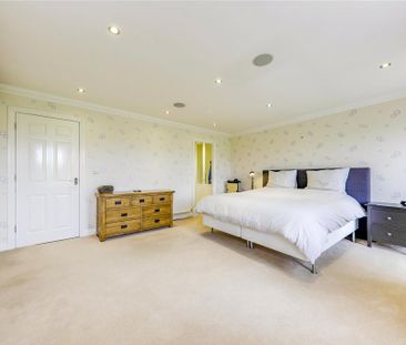 5 bedroom terraced house to rent - Photo 2
