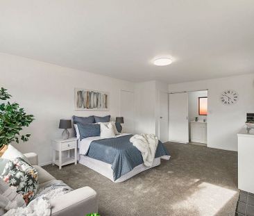Large Open Plan Standalone Studio on Rear Site - Photo 4