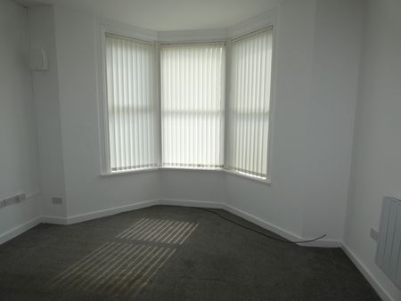 Hornby Road, Flat 2 - Photo 4