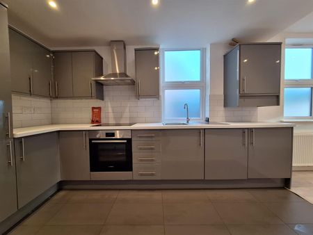 Heath Road, Thornton Heath CR7, London - Photo 4