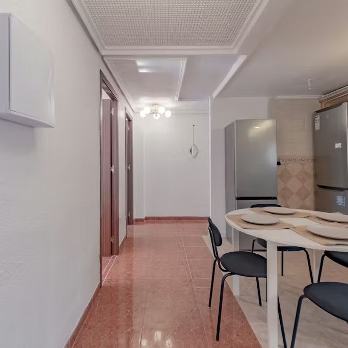 Carrer del Mestre Alberto Luz, Valencia, Valencian Community 46035 - Photo 1