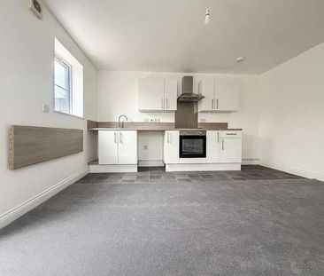 Winchcombe Road, Portsmouth, PO6 - Photo 2