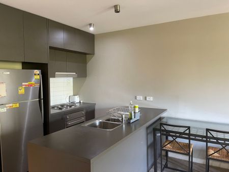 Furnished 1 Bedroom Apartment in Monash Green Estate - Photo 5