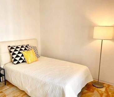 Via Caduti di Cefalonia, Florence, Tuscany 50127 - Photo 5