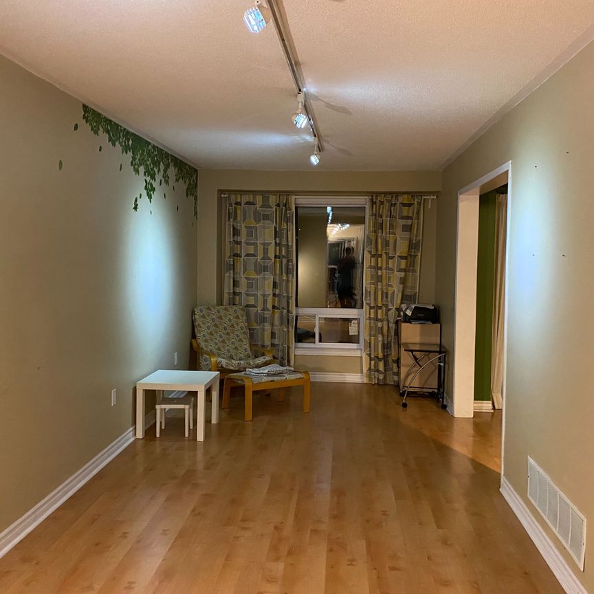 For Lease - 5958 Greensboro Drive Unit# 61, Mississauga, Ontario - Photo 1