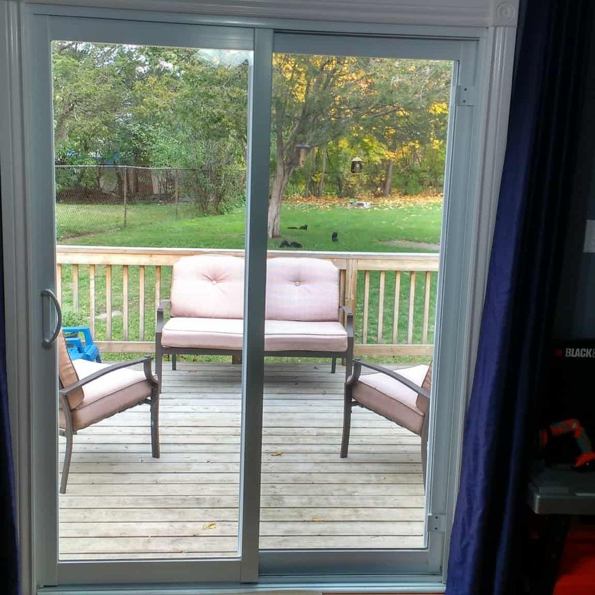 For Lease - 123 Humewood Drive, Belleville, Ontario - Photo 1