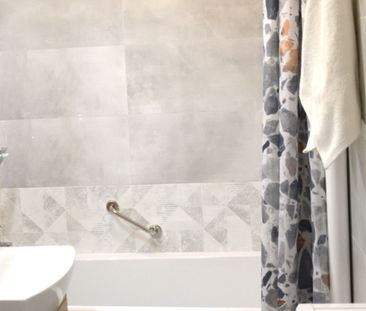 mazowieckie, Warszawa, Śródmieście, Grzybowska - Photo 6