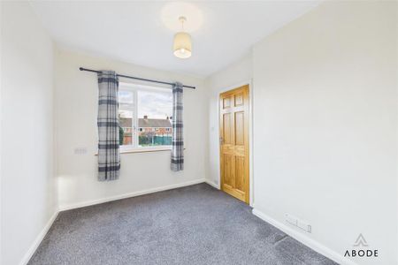 3 bedroom terraced house to rent - Photo 3