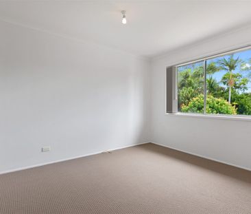 Spacious 3-Bedroom Home with Massive rear carport/storage and Dual ... - Photo 6