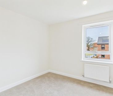 Doyle Road, Yate, Bristol - Photo 2