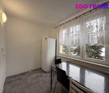 Pronájem bytu 2+1 60 m2 - Photo 1