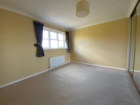 3 bedroom detached house to rent - Photo 4