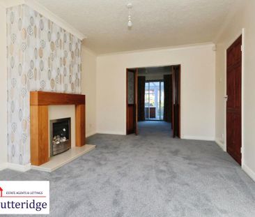 3 bedroom semi-detached house to rent - Photo 1