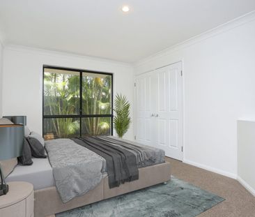 FAMILY HOME WITH POOL IN BANKSIA BEACH - Photo 6