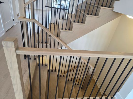 For Lease - 5939 Saigon Street, Mississauga, Ontario - Photo 1