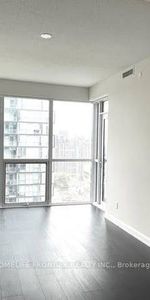 Yonge/Parkhome-Luxurious 1Bdrm 1Bath 1Parking - Photo 4