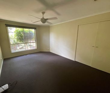 1/65 Outlook Drive, Glenroy VIC 3046 - Photo 3