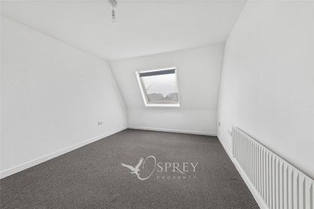 3 bedroom flat to rent - Photo 5