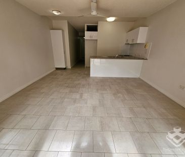Fabulous 2-bed Unit - Photo 5