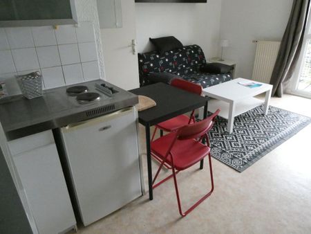 Location Appartement 1 pièce Meublé 18m² BREST 29200 - Photo 4