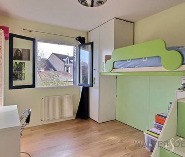 Maison • Velizy Bas-Centre Nord - Photo 5
