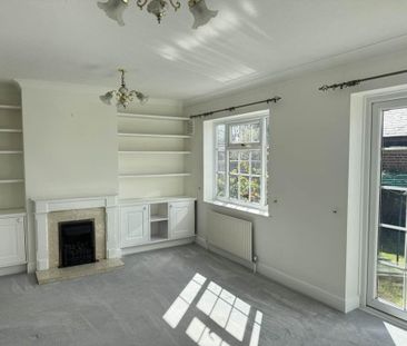 3 bedroom terraced house to rent - Photo 1