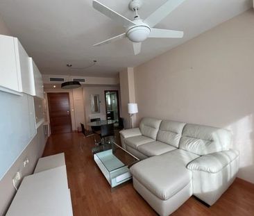 Alquiler de apartamento en Juan Carlos I, 2 dormitorios, 2 baños, g... - Photo 3