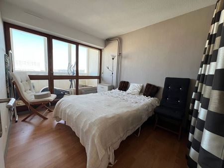 Location Appartement 4 pièces 88m² LA ROCHELLE 17000 - Photo 5