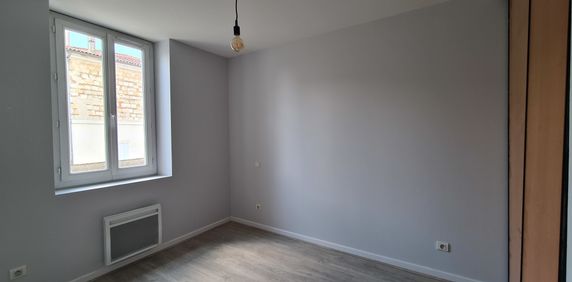 Location Appartement 2 pièces 29m² AGEN 47000 - Photo 2