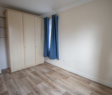 Three bedroom detached bungalow in the desirable village of Dersingham - Photo 4