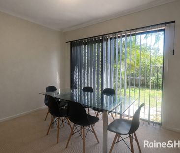 Fully furnished & move-in ready with Swimming Pool in Telina! - Photo 2