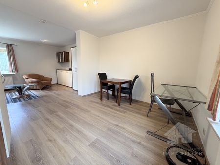 Möblierte 1-Zimmer Wohnung für Berufspendler IHR ZUHAUSE UNTER DER WOCHE - Photo 3