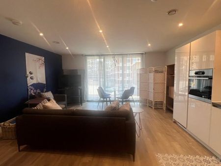 2 bedroom flat to rent - Photo 2