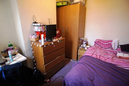 Summerfield Avenue, Heath - Photo 3