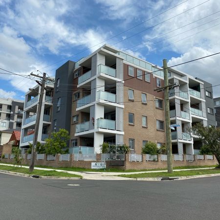 Modern two bedroom nras affordable housing apartment - Photo 4