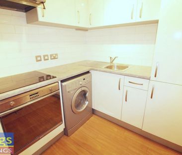 1 Bedroom Apartment To Let - Photo 3