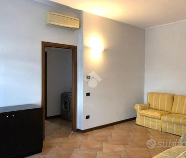 2 LOCALI A ARLUNO - Photo 2