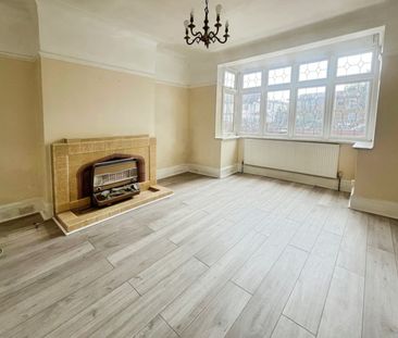 4 bedroom House To Let - Photo 1