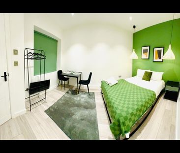 Studio Flat, Western Avenue, W3 - Photo 1
