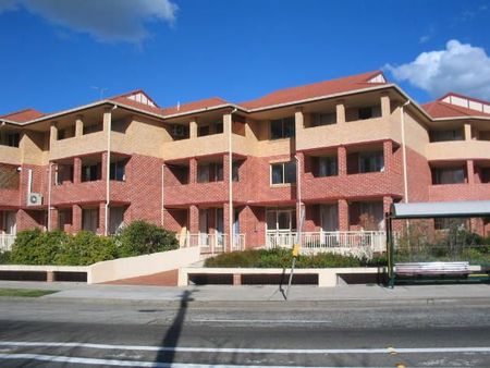Freshly Painted! Perfect Location! Modern 2-Bedroom Apartment in Prime Dulwich Hill Location - Photo 3