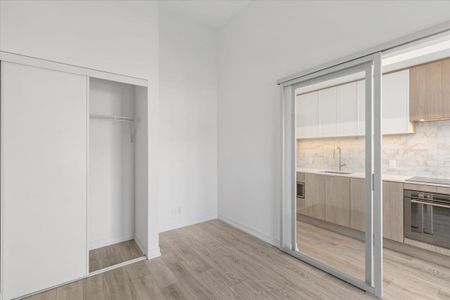 For Lease - 2020 Bathurst Street Unit# 219, Toronto, Ontario - Photo 3