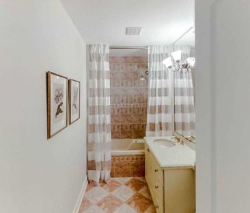 For Lease - 14 Alphonse Crescent, Mississauga, Ontario - Photo 4