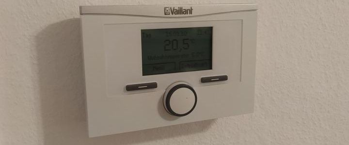 Helle und renovierte 2 Zimmer Wohnung - Foto 1