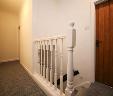Higher Lane, Upholland, WN8 - Photo 3
