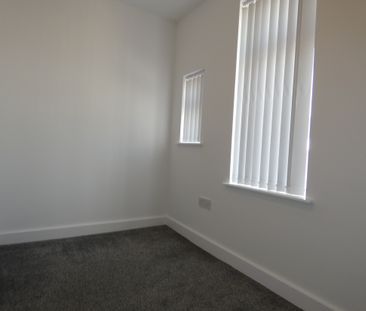 28 Clevedon Road Flat 2 FFF - Photo 3