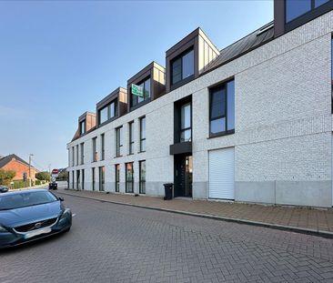 Recent, lichtrijk appartement met mooi terras, inclusief autostaanp... - Foto 1